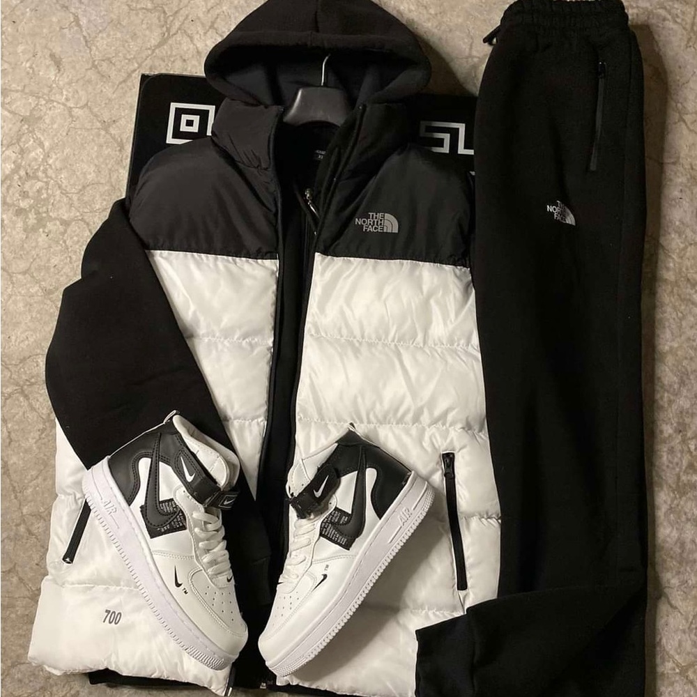 The North Face Jackets & Coats
I The North Face Himalayan Me...